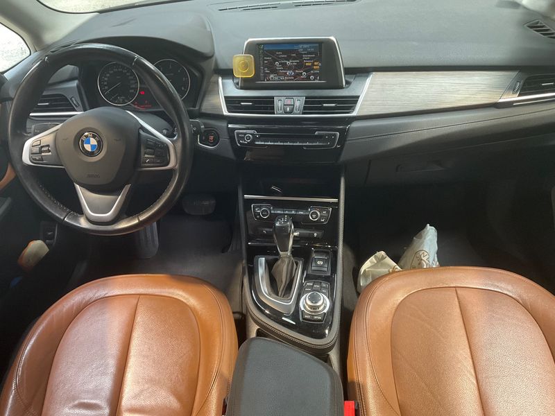 BMW 2er 218d Active Tourer Luxury Line 2015 – снимка 17