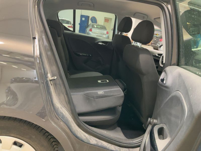 Opel Corsa 1.4 Drive 2016 – снимка 19