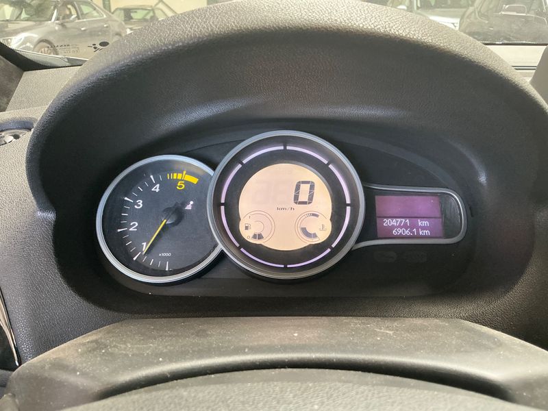 Renault Megane 1.5 dCi Expression 2011 – снимка 4