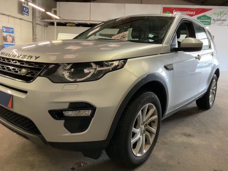Land Rover Discovery Sport 2.0 Td4 SE AWD 2019 – снимка 2