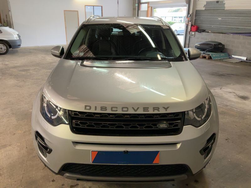 Land Rover Discovery Sport 2.0 Td4 SE AWD 2019 – снимка 14