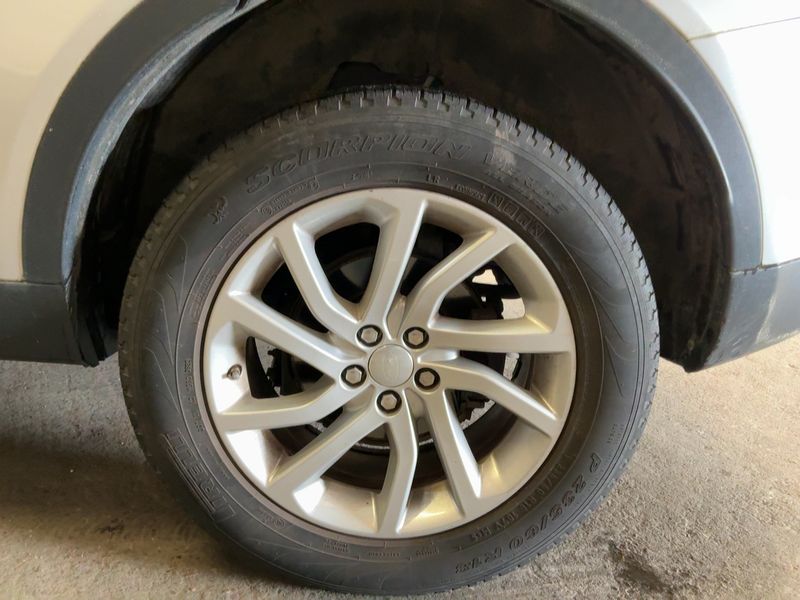 Land Rover Discovery Sport 2.0 Td4 SE AWD 2019 – снимка 5