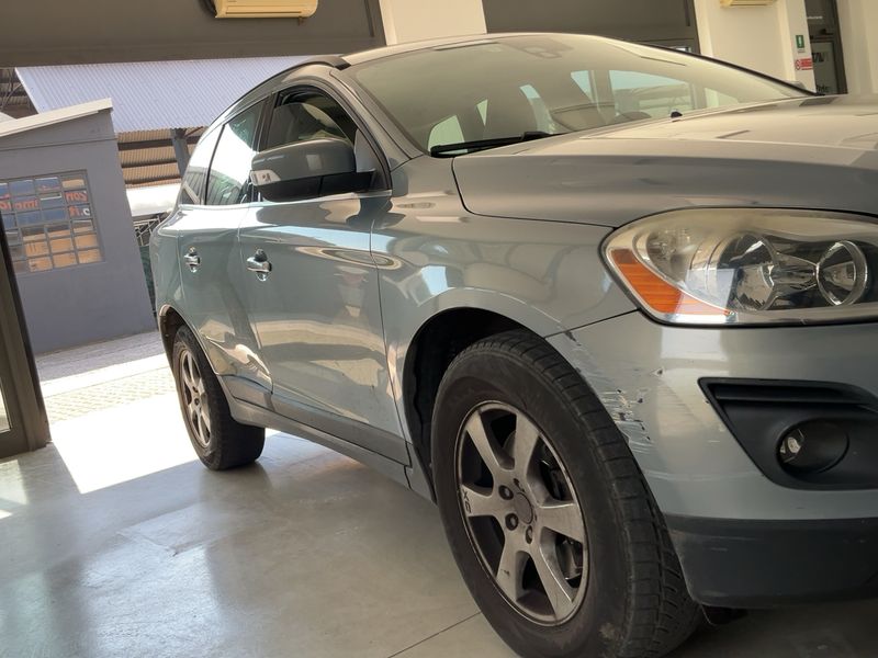 Volvo XC60 2.4 D5 Momentum AWD 2009 – снимка 12