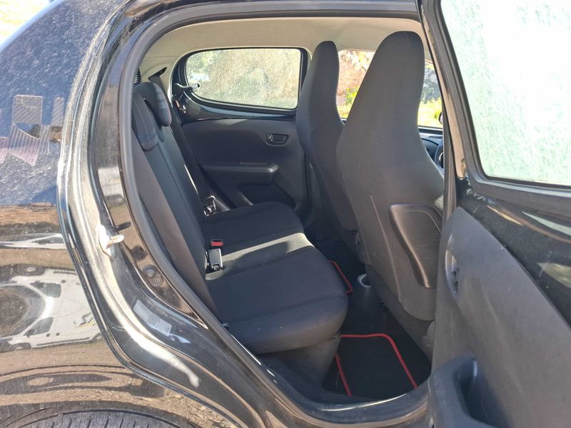 Peugeot 108 1.0 VTi Envy 2016 – снимка 13