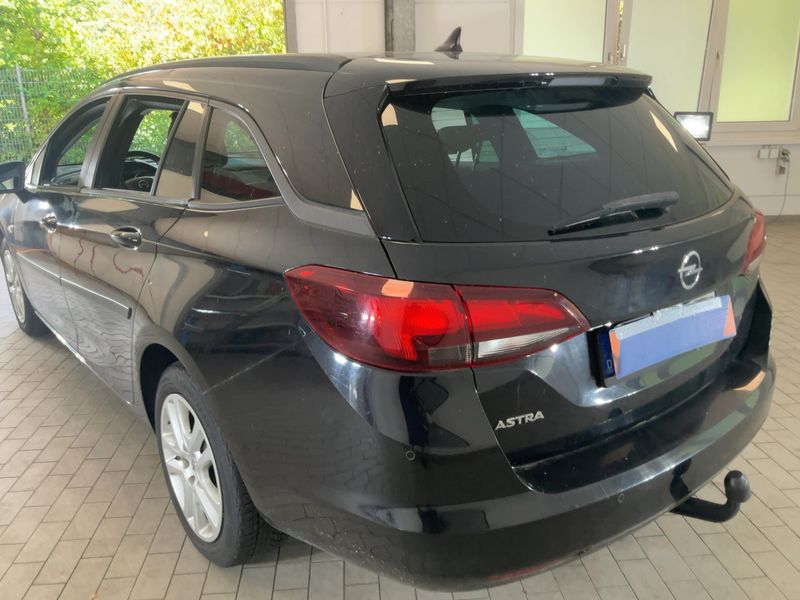 Opel Astra 1.6 CDTI DPF Edition Start/Stop 2019 – снимка 6