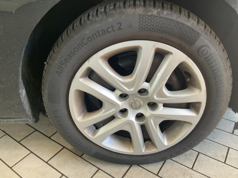 Opel Astra 1.6 CDTI DPF Edition Start/Stop 2019 – снимка 11