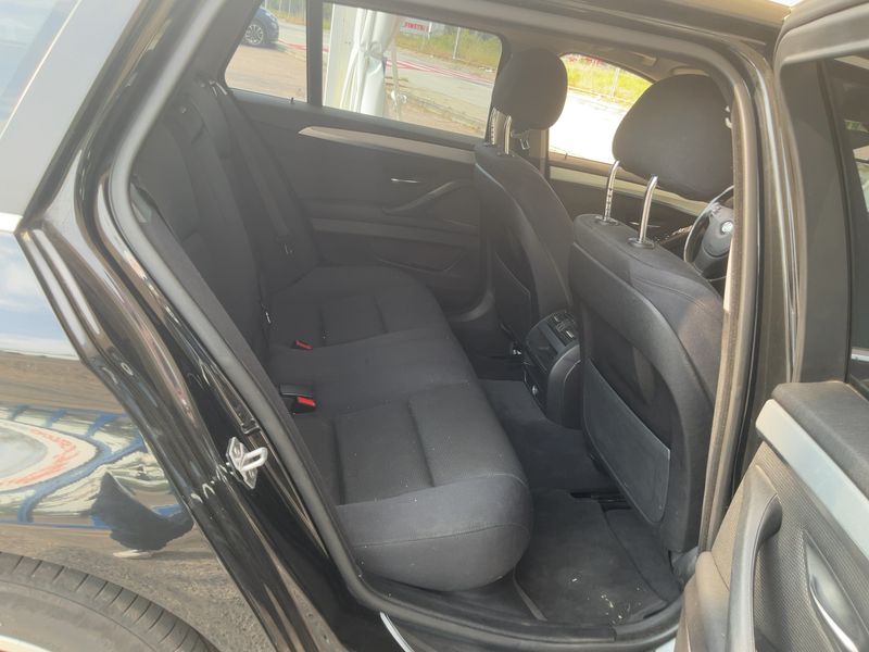 BMW 5er 520d 2016 – снимка 14