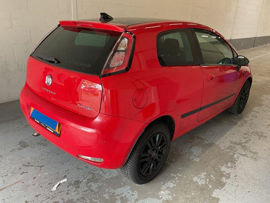 Fiat Punto 0.9 Easy 2012 – снимка 2