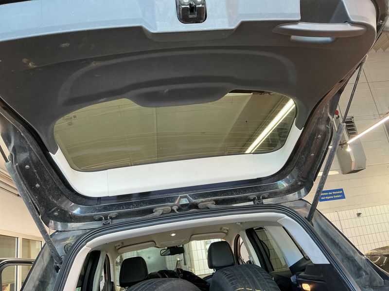Ford Kuga 1.5 EcoBoost Titanium 2015 – снимка 24