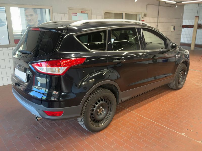 Ford Kuga 1.5 EcoBoost Titanium 2015 – снимка 8