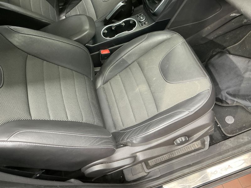 Ford Kuga 1.5 EcoBoost Titanium 2015 – снимка 29