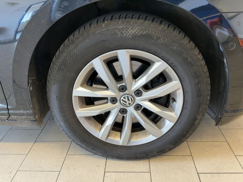 Volkswagen Passat 2.0 TDI Comfortline BlueMotion Tech 2016 – снимка 11