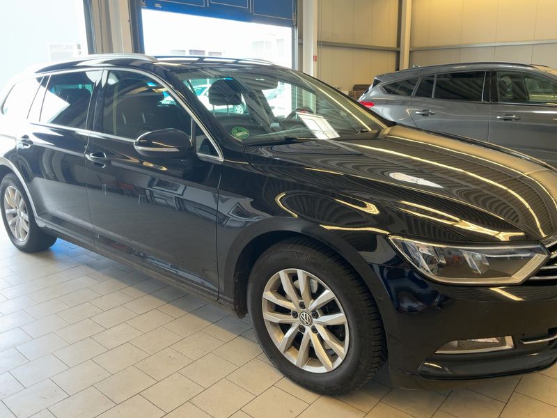 Volkswagen Passat 2.0 TDI Comfortline BlueMotion Tech 2016 – снимка 12