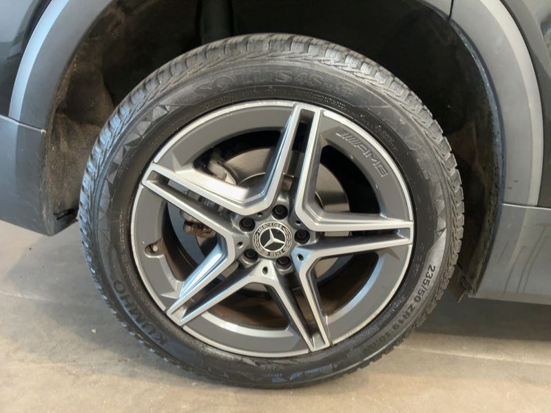Mercedes-Benz GLB-Klasse GLB 180 d AMG Line 2021 – снимка 9