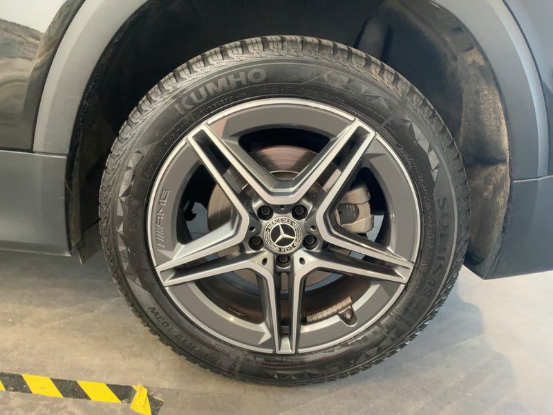 Mercedes-Benz GLB-Klasse GLB 180 d AMG Line 2021 – снимка 5