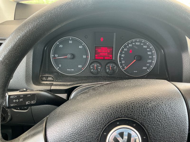 Volkswagen Jetta 1.9 TDI Comfortline 2007 – снимка 4