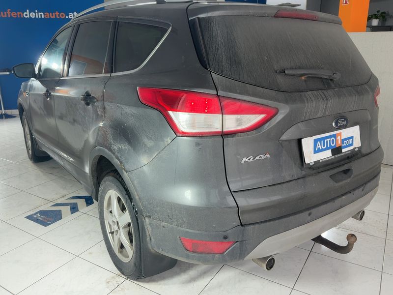 Ford Kuga 2.0 TDCi Titanium 2015 – снимка 6