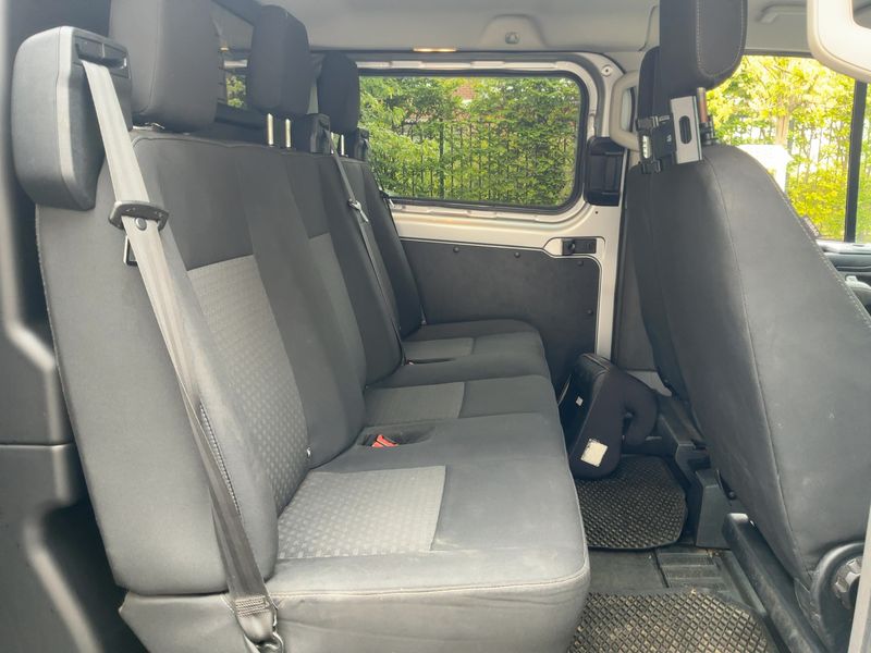 Ford Transit 2.0 TDCi 310 L1 Tourneo Titanium 2021 – снимка 19