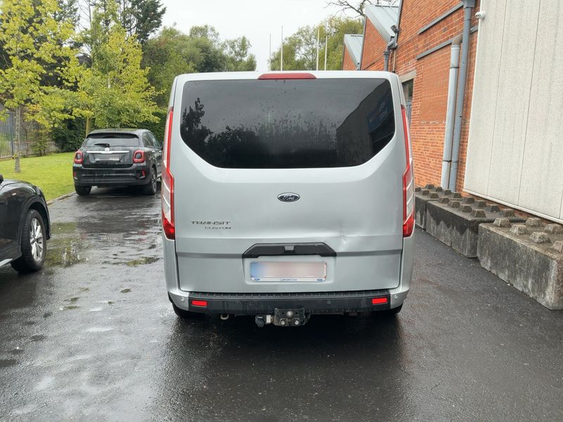 Ford Transit 2.0 TDCi 310 L1 Tourneo Titanium 2021 – снимка 7