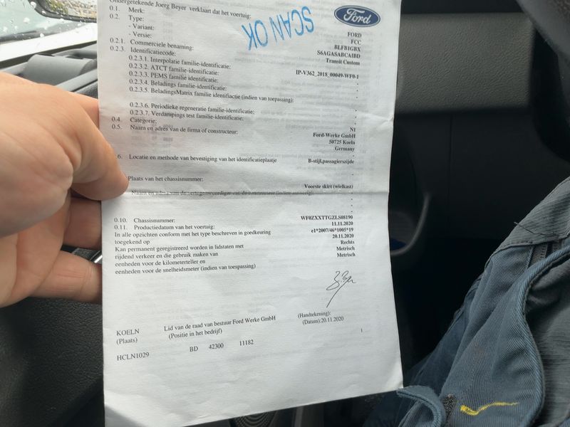 Ford Transit 2.0 TDCi 310 L1 Tourneo Titanium 2021 – снимка 21