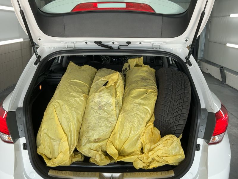 Hyundai i40 1.6 FIFA World Cup Edition 2014 – снимка 16