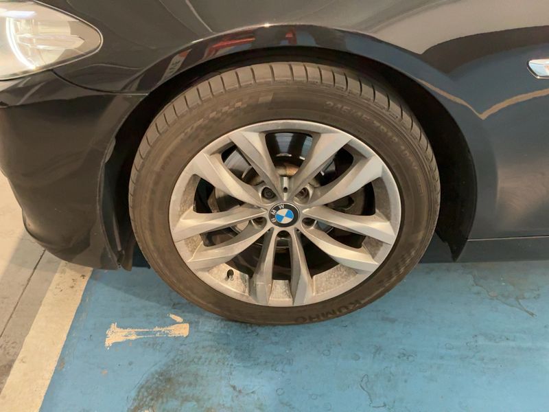 BMW 5er 520d 2013 – снимка 17