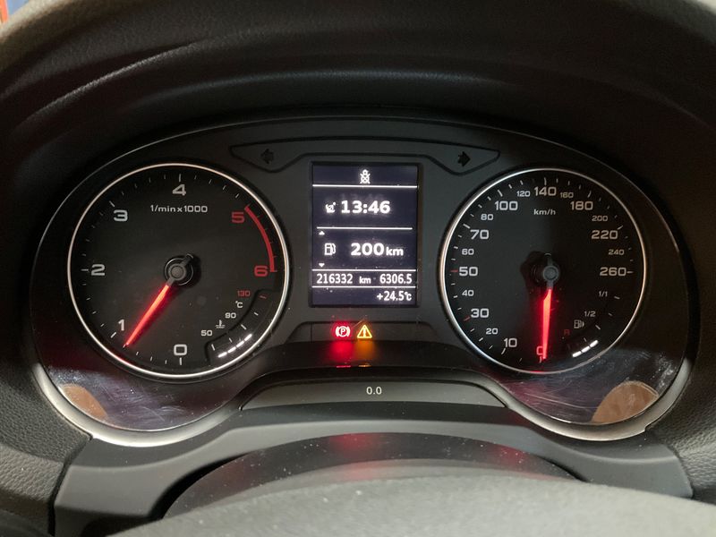 Audi A3 Sportback 2.0 TDI Attraction 2014 – снимка 19