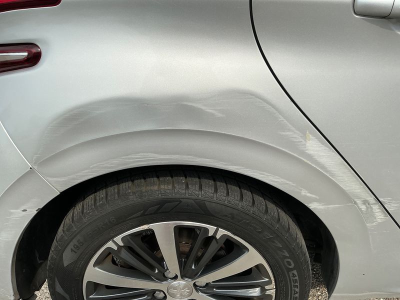 Peugeot 208 1.6 Blue-HDi Allure 2016 – снимка 24