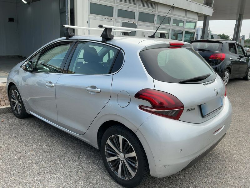 Peugeot 208 1.6 Blue-HDi Allure 2016 – снимка 6