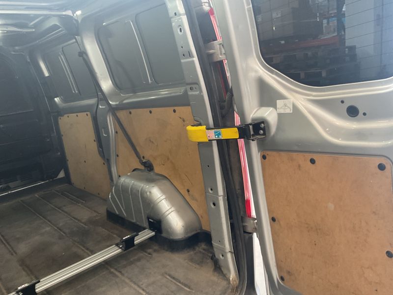 Ford Transit 2.2 TDCi 270 L1 Trend 2015 – снимка 28