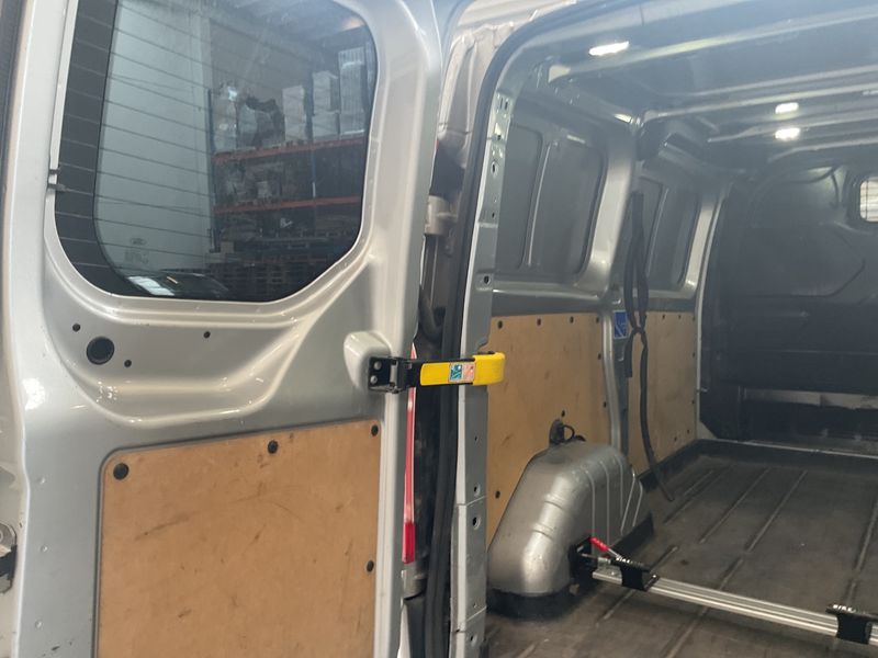 Ford Transit 2.2 TDCi 270 L1 Trend 2015 – снимка 29