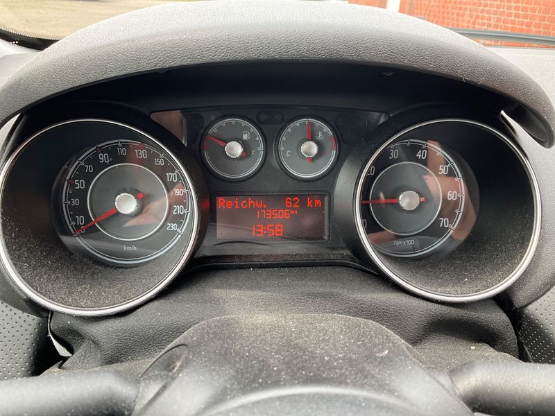 Fiat Punto Evo 1.2 MyLife 2011 – снимка 4