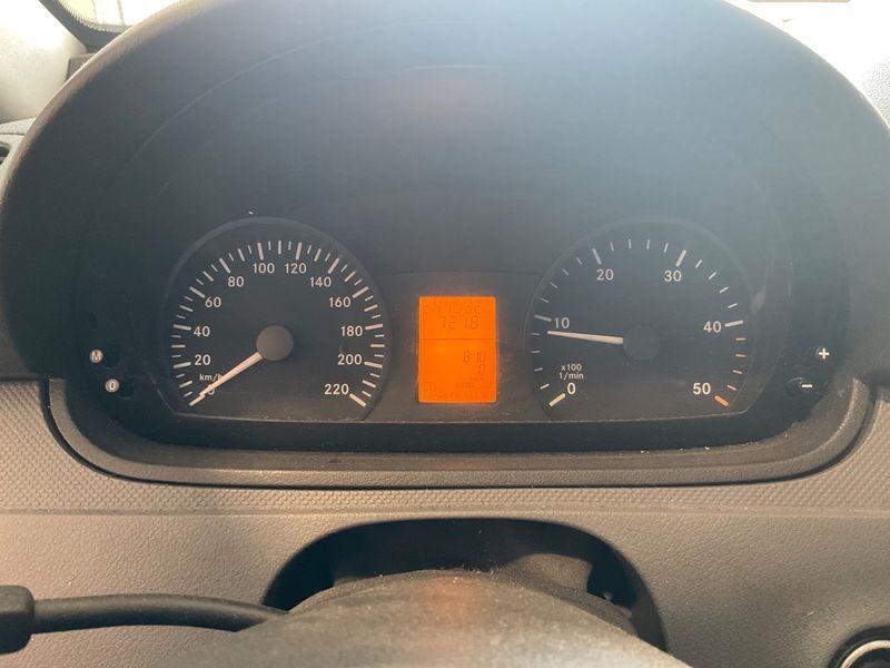 Mercedes-Benz Vito 115 CDI kompakt 2010 – снимка 4