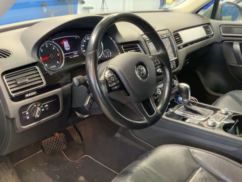 Volkswagen Touareg 3.0 V6 TDI Terrain Tech BlueMotion Tech 2014 – снимка 17