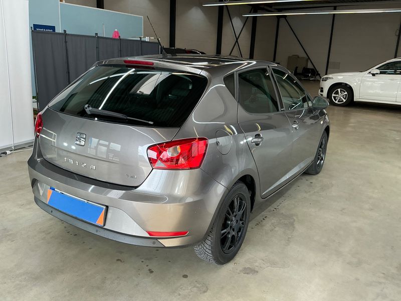 Seat Ibiza 1.2 TSI I-Tech 2014 – снимка 2