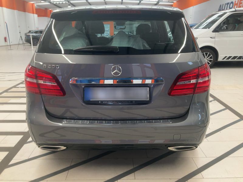 Mercedes-Benz B-Klasse B 200 Urban Style Edition 2018 – снимка 7