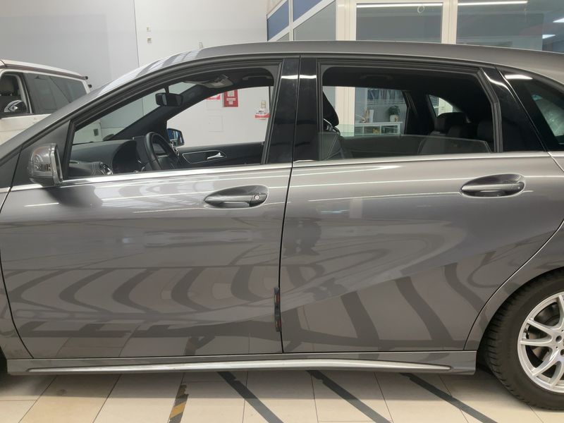 Mercedes-Benz B-Klasse B 200 Urban Style Edition 2018 – снимка 4