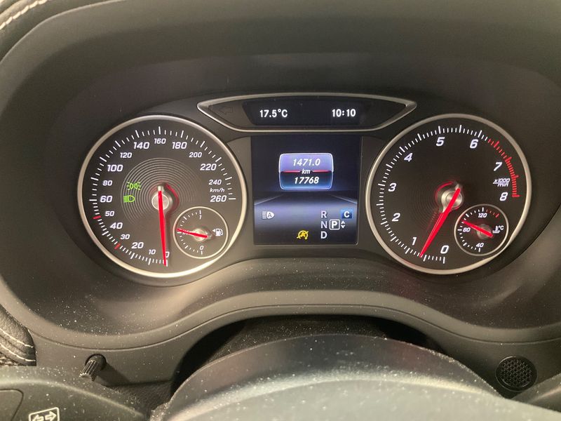 Mercedes-Benz B-Klasse B 200 Urban Style Edition 2018 – снимка 19