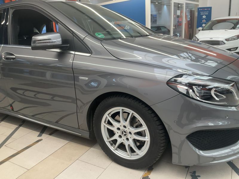 Mercedes-Benz B-Klasse B 200 Urban Style Edition 2018 – снимка 12