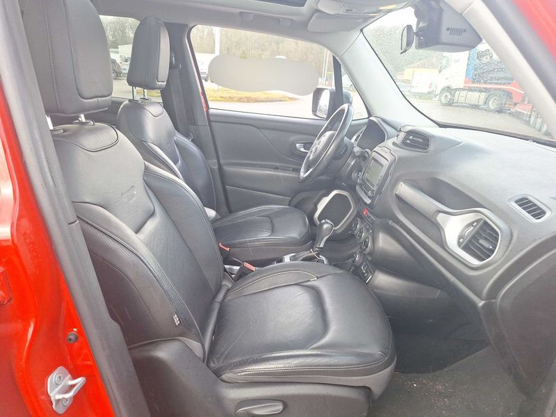 Jeep Renegade 2.0 M-Jet Limited 4WD 2015 – снимка 10