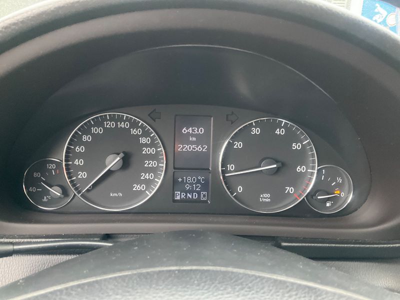 Mercedes-Benz C-Klasse C 180 Kompressor Avantgarde 2006 – снимка 4