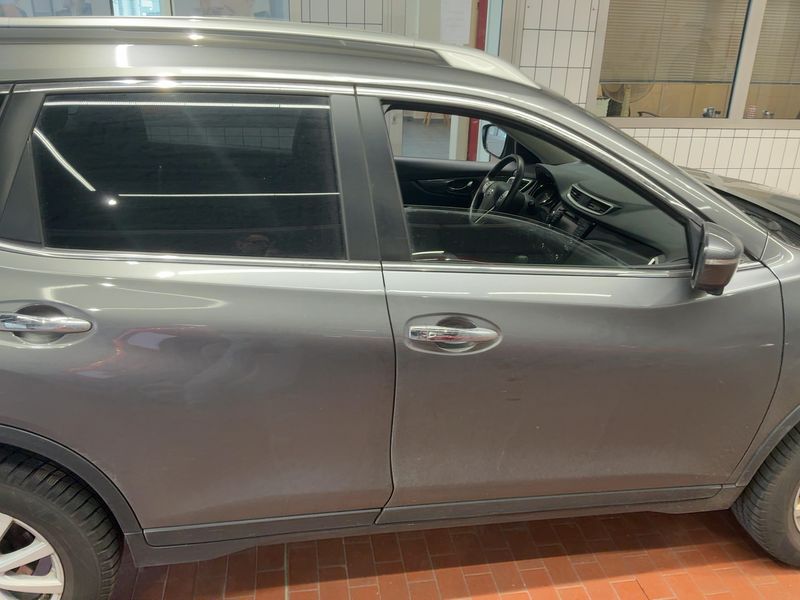 Nissan X-Trail 2.0 dCi N-Vision 4x4 2017 – снимка 10