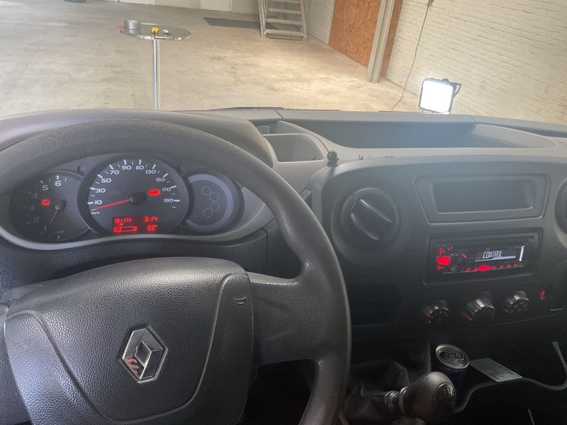 Renault Master 2.3 dCi L1H1 Ka 2,8t Ecoline 2016 – снимка 18
