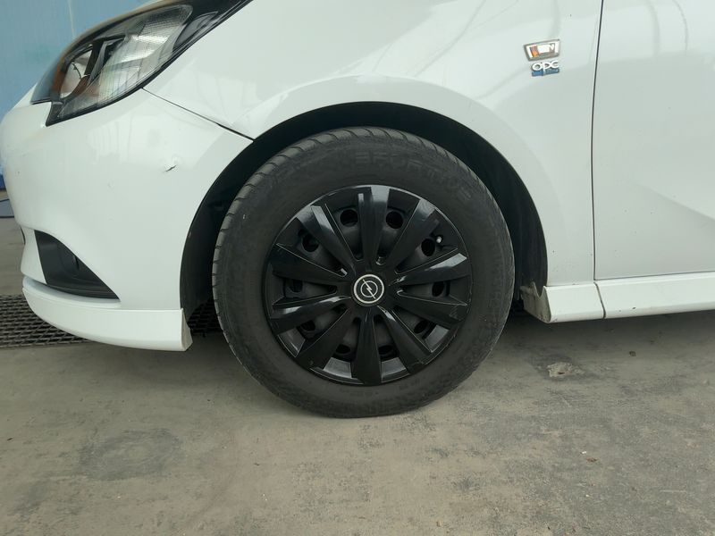 Opel Corsa 1.4 Color Edition 2018 – снимка 3