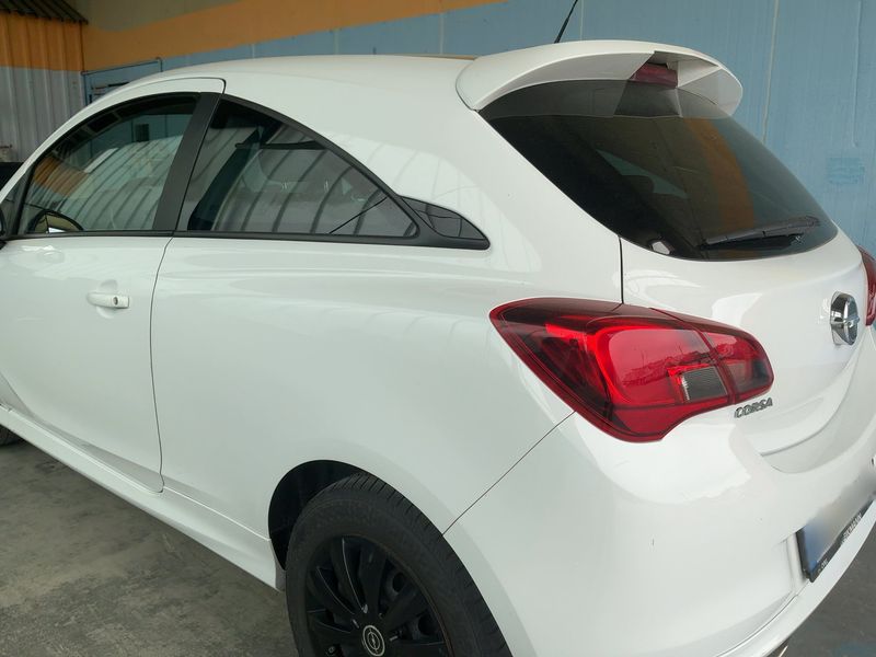 Opel Corsa 1.4 Color Edition 2018 – снимка 6