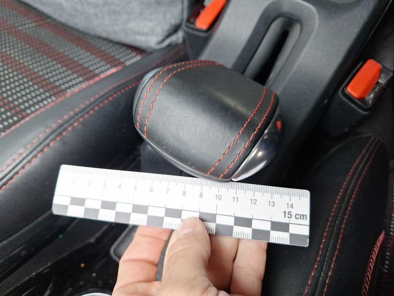 Peugeot 2008 1.2 PureTech GT Line 2017 – снимка 34
