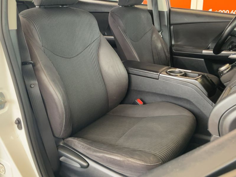 Toyota Prius+ 1.8 ECO 2015 – снимка 16