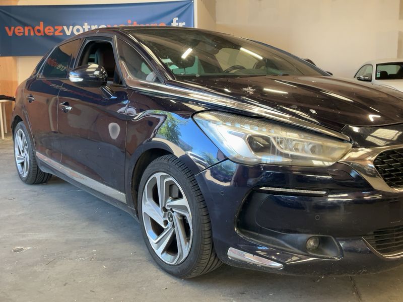 Citroen DS5 2.0 Blue-HDi SportChic 2016 – снимка 12