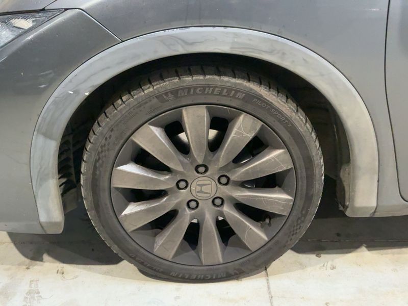 Honda Civic 2.2 DTEC I-DTEC Executive Navi 2012 – снимка 3