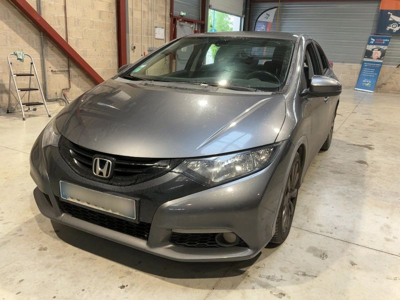 Honda Civic 2.2 DTEC I-DTEC Executive Navi 2012 – снимка 1